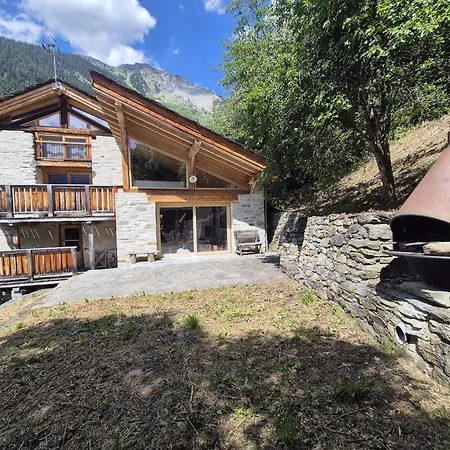 בקתה La Masure Magnifique - Proche Domaine St Foy *